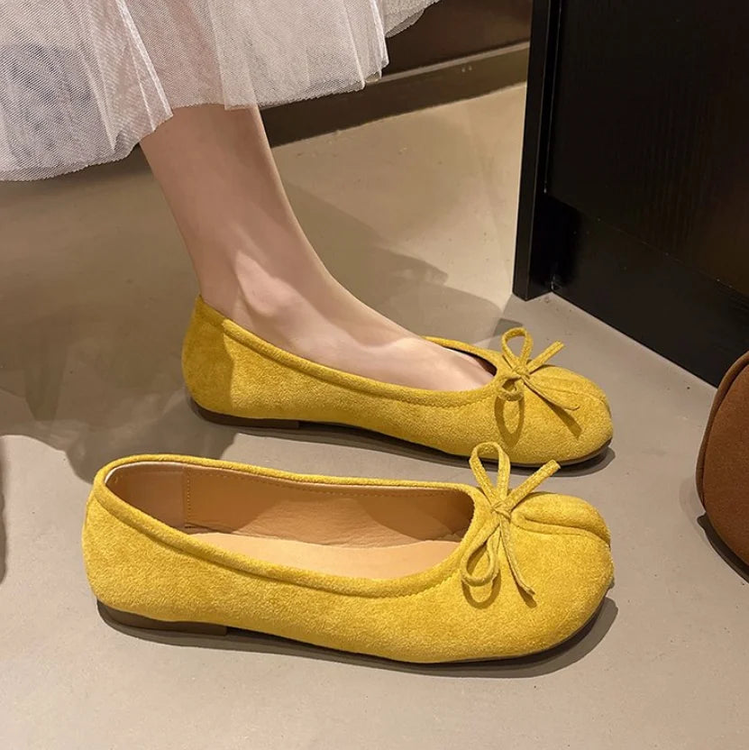 Split Toe Tabi Flat Loafers for Women – Soft Leather Mary Jane Flats