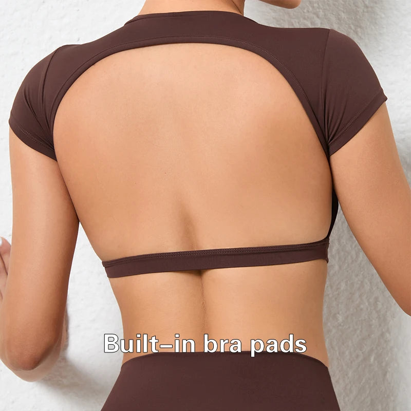 Women's Crop Top Sports Shirt with Built-In Chest Pads