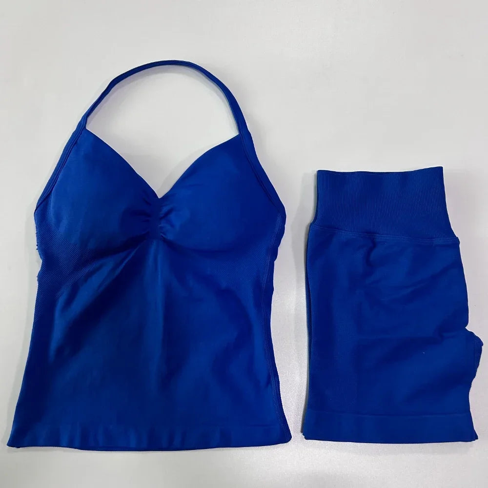 Women's 2-Piece Seamless Workout Set – Backless Tank Top & Scrunch Shorts
