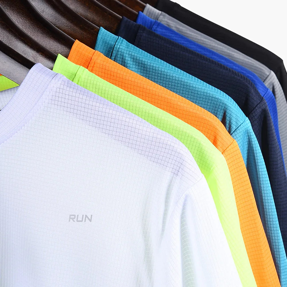 Men's Long Sleeve Quick-Dry Running Shirt for Gym & Sports