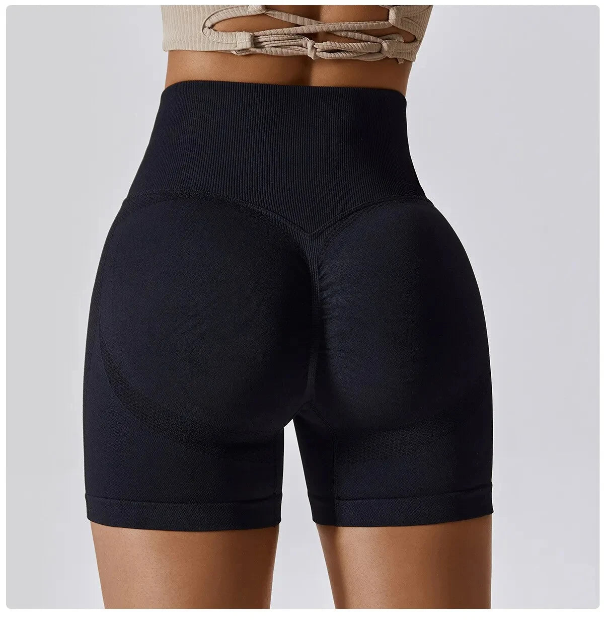 Women's Seamless High-Waist Scrunch Shorts