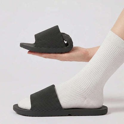 Foldable Travel Slippers – Lightweight EVA Non-Slip for Men & Women