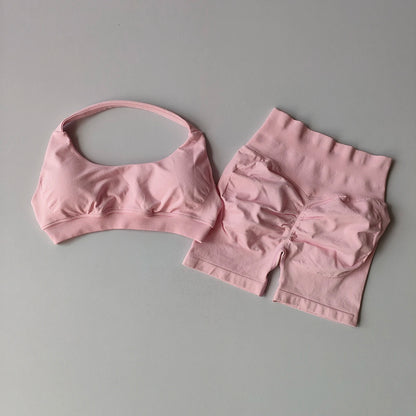 2-Piece Seamless Yoga Set – Women's Halter Sports Bra & Shorts