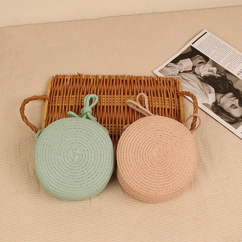 Round Straw Crossbody Bag – Handwoven Rattan Beach Bag for Women
