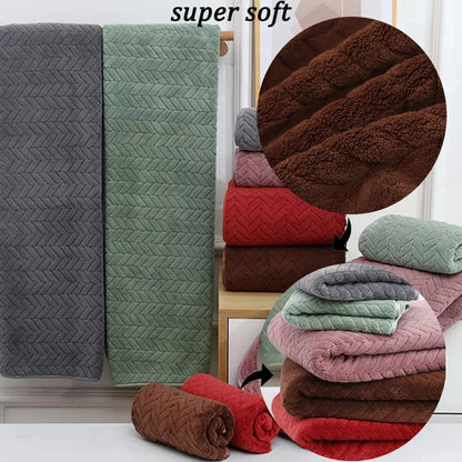 Thick Coral Velvet Bath Towel – Soft, Absorbent & Quick-Dry