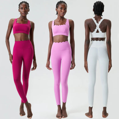 Women's 2-Piece Yoga Set – Scallop Sports Bra & High-Waist Leggings