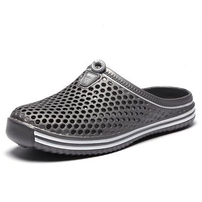 Hollow-Out Beach Clogs – Unisex Non-Slip Sandals Sizes 36–45
