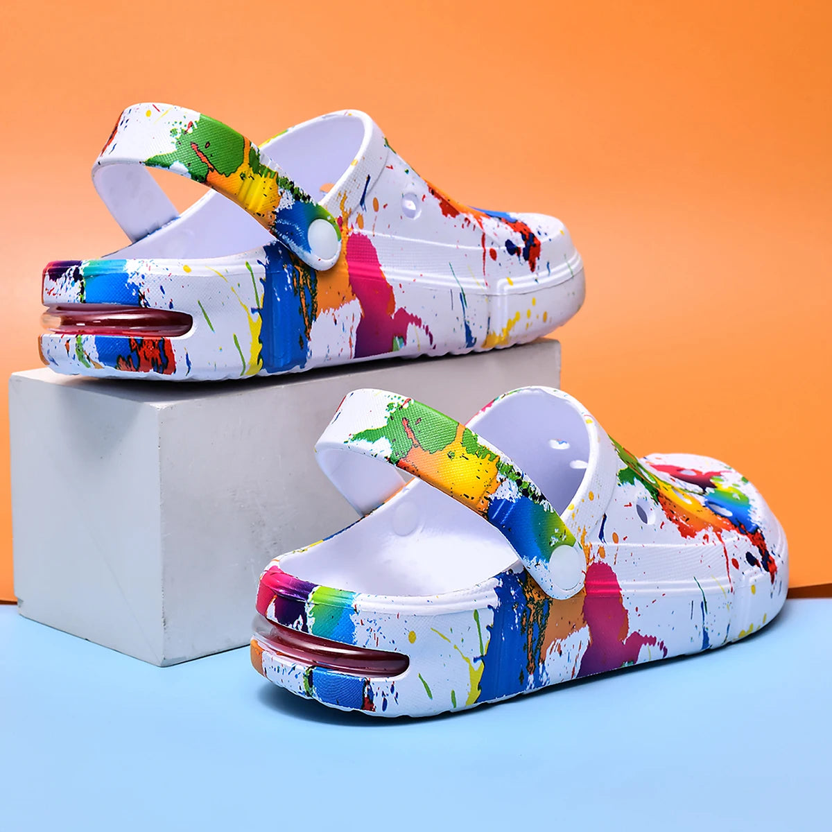 Unisex Paint Splatter Clogs – Breathable Slip-On Garden Shoes