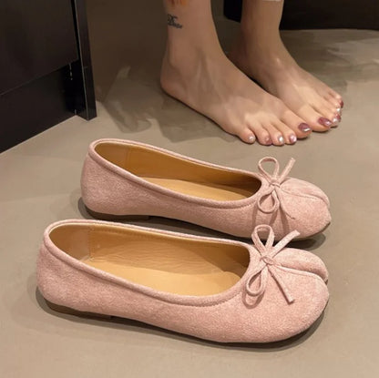 Split Toe Tabi Flat Loafers for Women – Soft Leather Mary Jane Flats