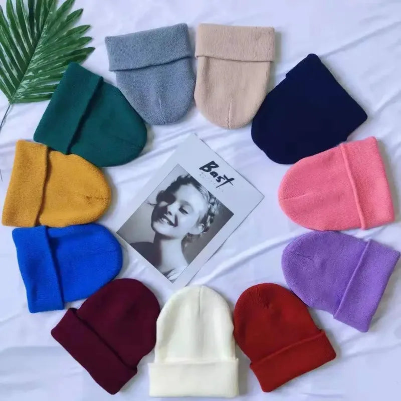 Knitted Beanie Hat – Warm Stretch Cuffed Cap for Men & Women