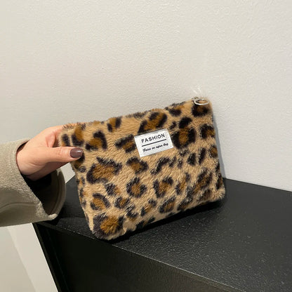 Leopard Print Plush Makeup Bag – Large Capacity Travel Cosmetic Pouch