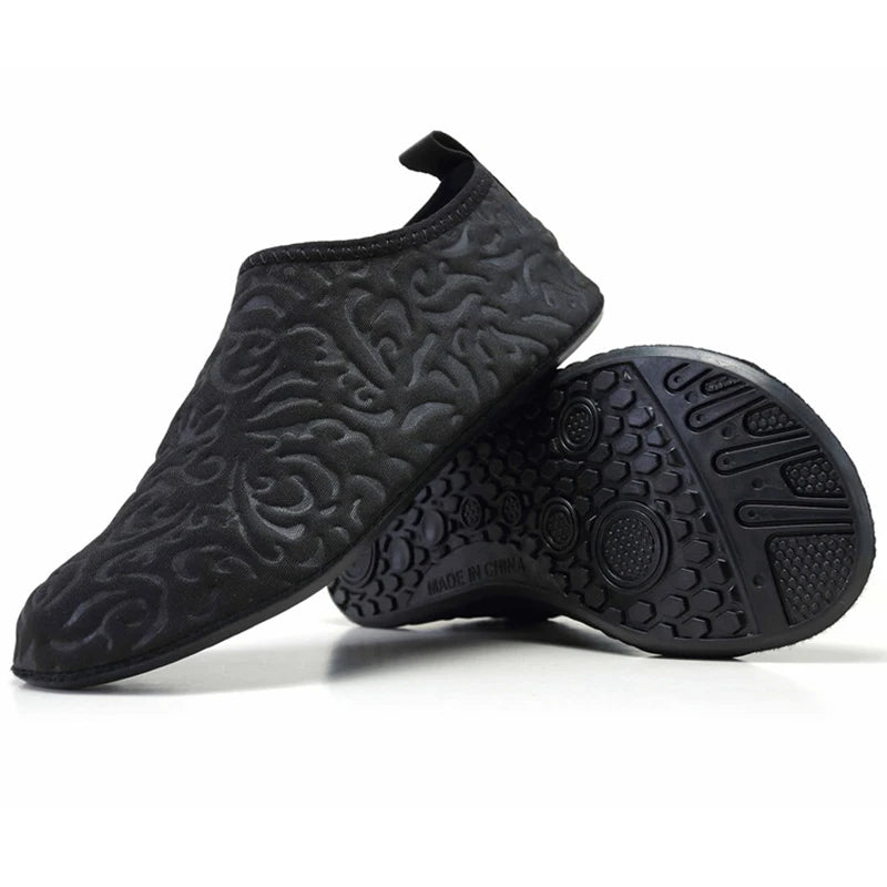 Aqua Water Shoes for Men & Women – Lightweight Quick-Dry Beach Sneakers