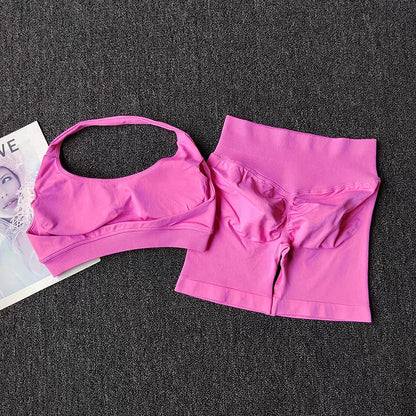 2-Piece Seamless Yoga Set – Women's Halter Sports Bra & Shorts