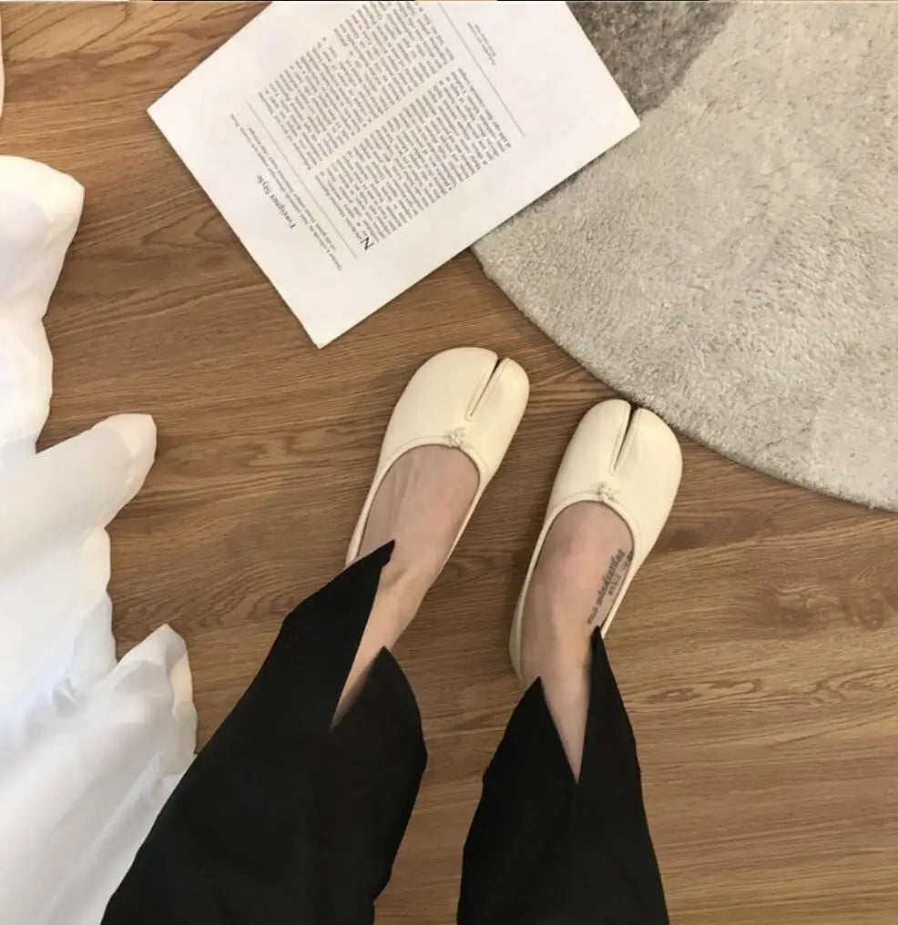 Split Toe Tabi Flat Loafers for Women – Soft Leather Mary Jane Flats