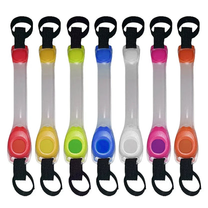 LED Dog Safety Light Pendant – Waterproof Glowing Collar Clip