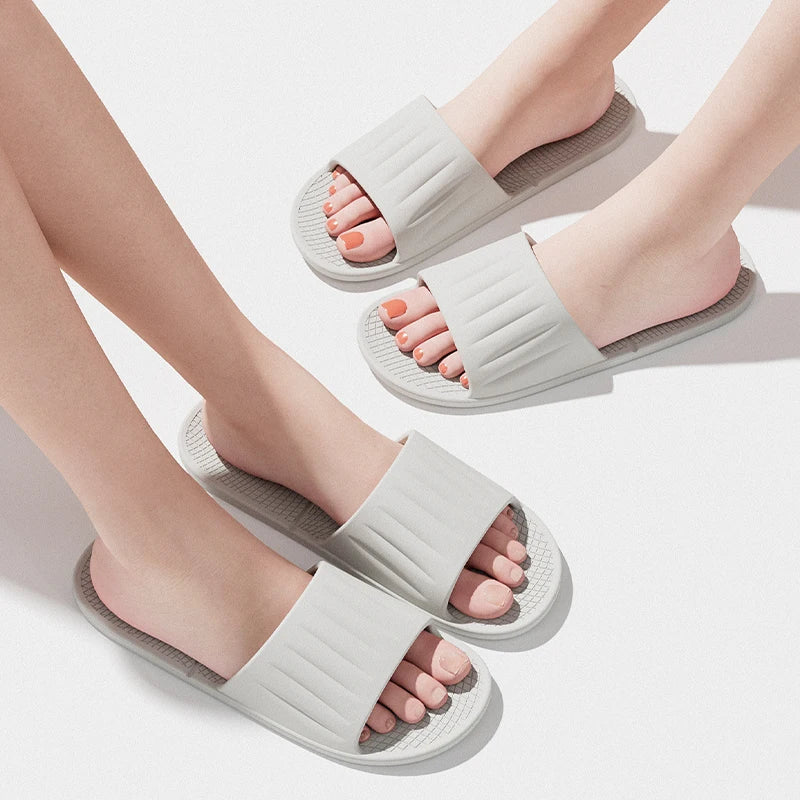 Foldable Travel Slippers – Lightweight EVA Non-Slip for Men & Women