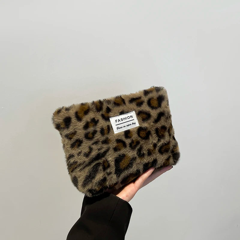 Leopard Print Plush Makeup Bag – Large Capacity Travel Cosmetic Pouch