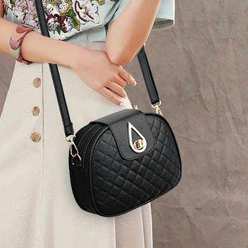 Quilted Leather Crossbody Bag – Elegant Women's Shoulder Bag
