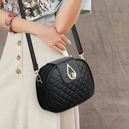 Quilted Leather Crossbody Bag – Elegant Women's Shoulder Bag