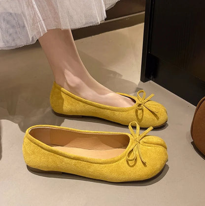 Split Toe Tabi Flat Loafers for Women – Soft Leather Mary Jane Flats