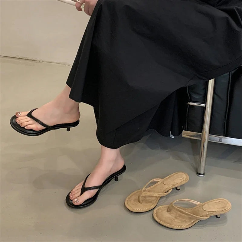 Low Heel Toe-Ring Sandals for Women – Elegant Summer