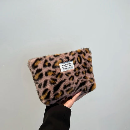 Leopard Print Plush Makeup Bag – Large Capacity Travel Cosmetic Pouch