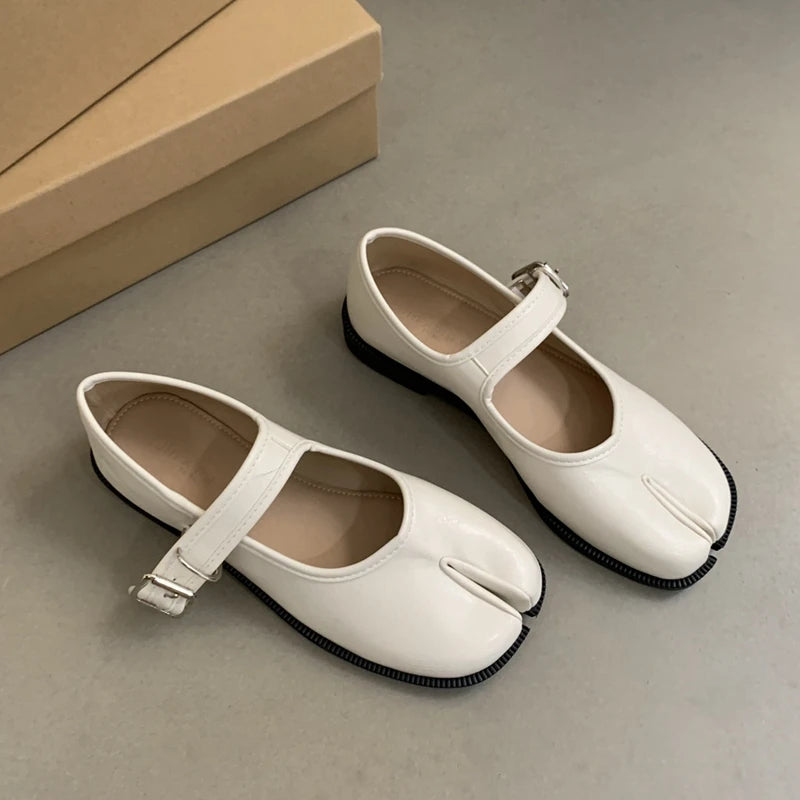 Split Toe Mary Jane Flats – Women's Soft Leather Tabi Shoes