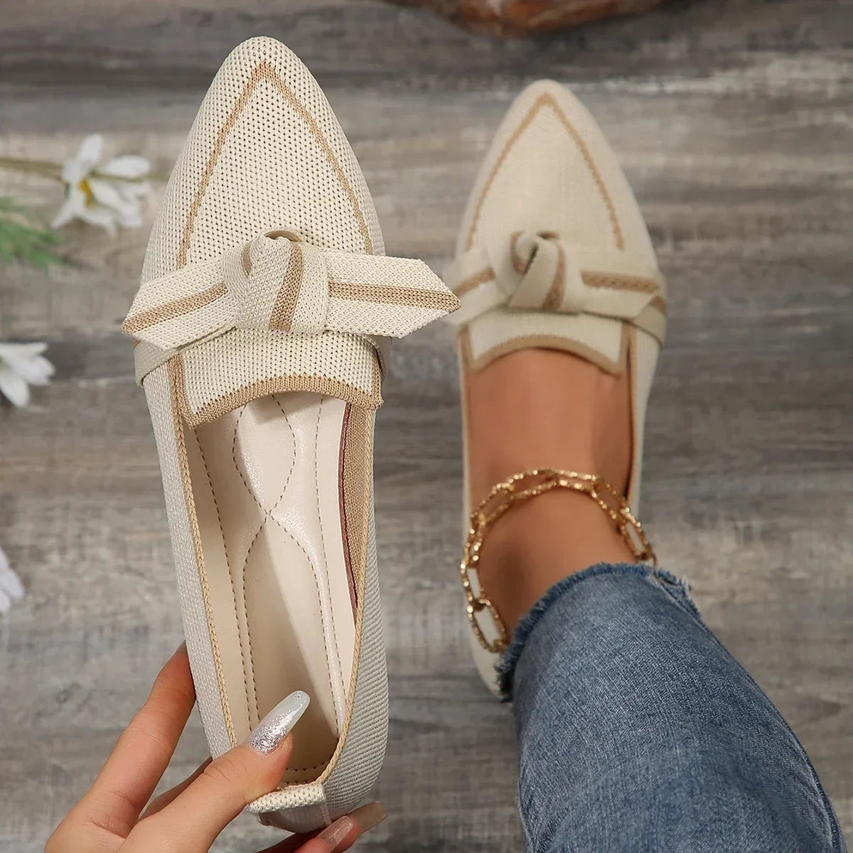 Women's Knitted Flat Loafers – Breathable Pointed Toe Slip-On Shoes