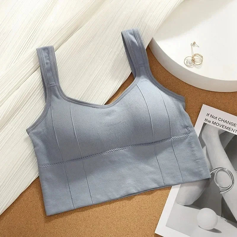 Seamless Sports Bra for Women – Breathable Crop Top for Yoga & Gym
