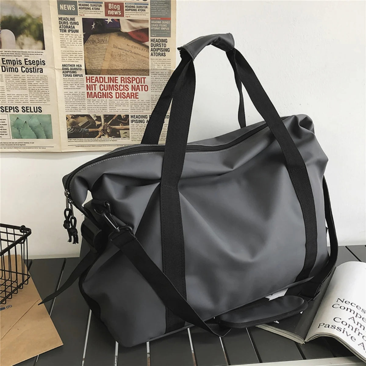 Large Capacity Duffle Bag – Lightweight Sports & Travel Luggage Bag