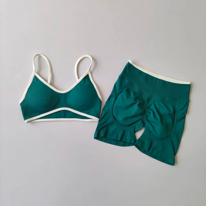 Seamless 2-Piece Yoga Set – Crop Top Sports Bra & High-Waist Shorts for Women
