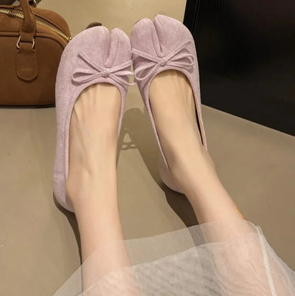 Split Toe Tabi Flat Loafers for Women – Soft Leather Mary Jane Flats