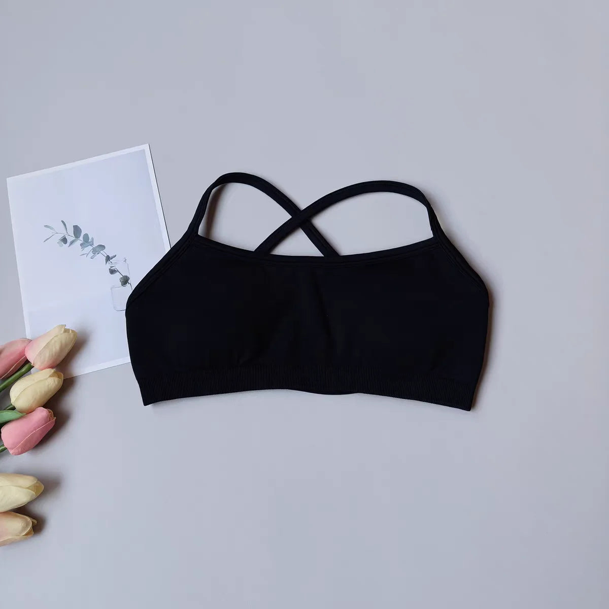 Seamless Racerback Sports Bra – Breathable Yoga & Gym Top for Women