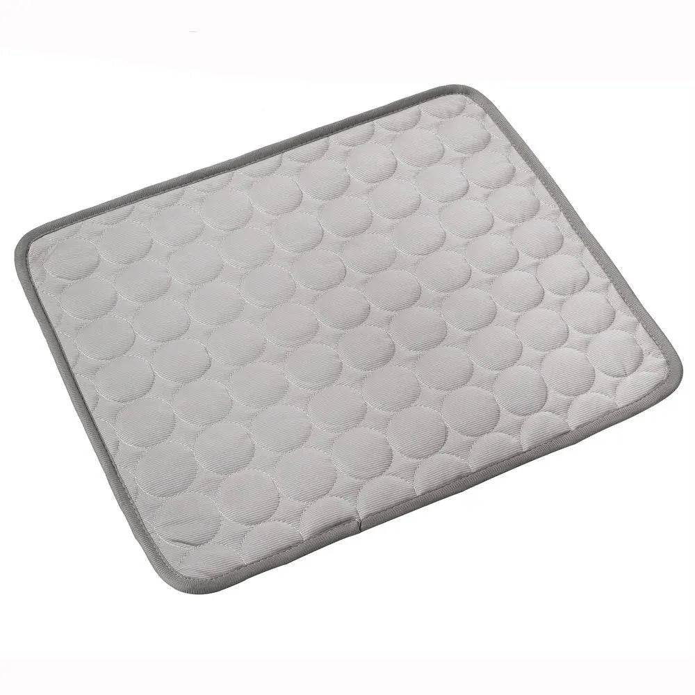 Dog Cooling Mat – Summer Self-Cooling Pad for Dogs & Cats