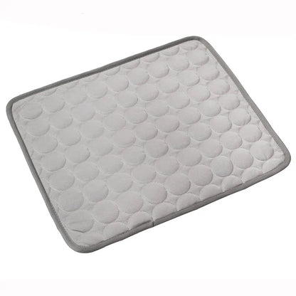 Dog Cooling Mat – Summer Self-Cooling Pad for Dogs & Cats