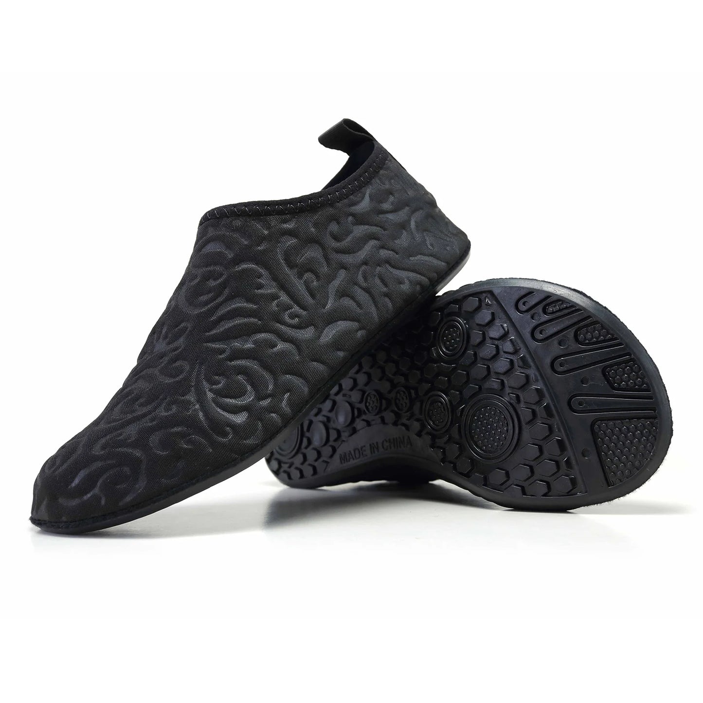 Aqua Water Shoes for Men & Women – Lightweight Quick-Dry Beach Sneakers