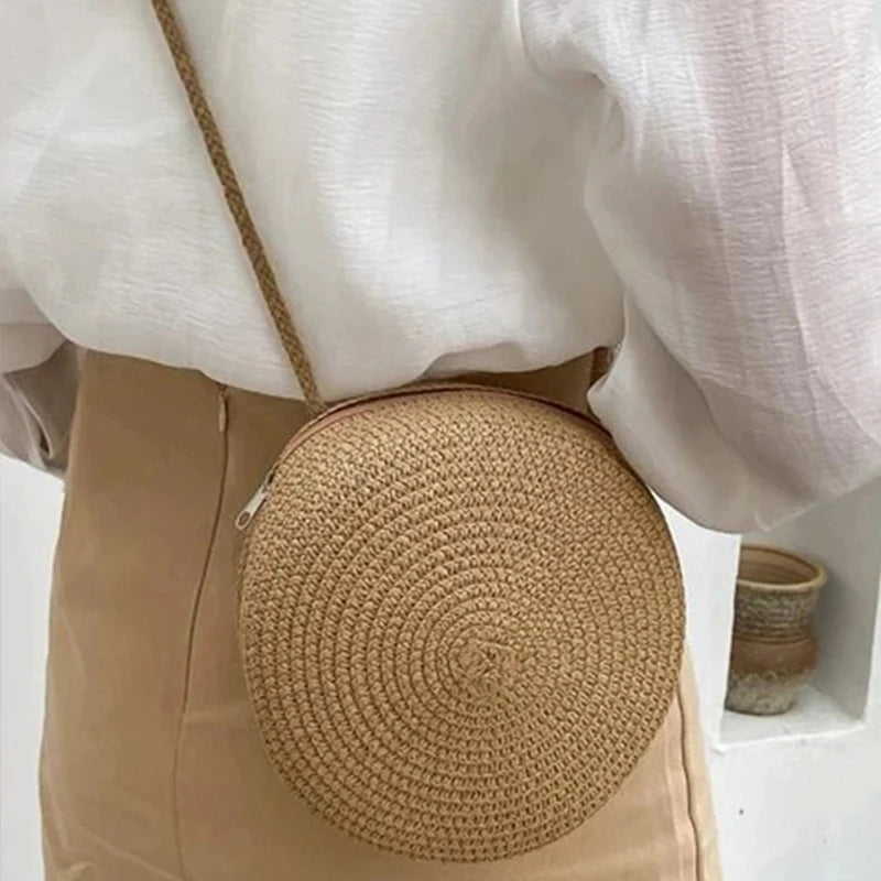 Round Straw Crossbody Bag – Handwoven Rattan Beach Bag for Women