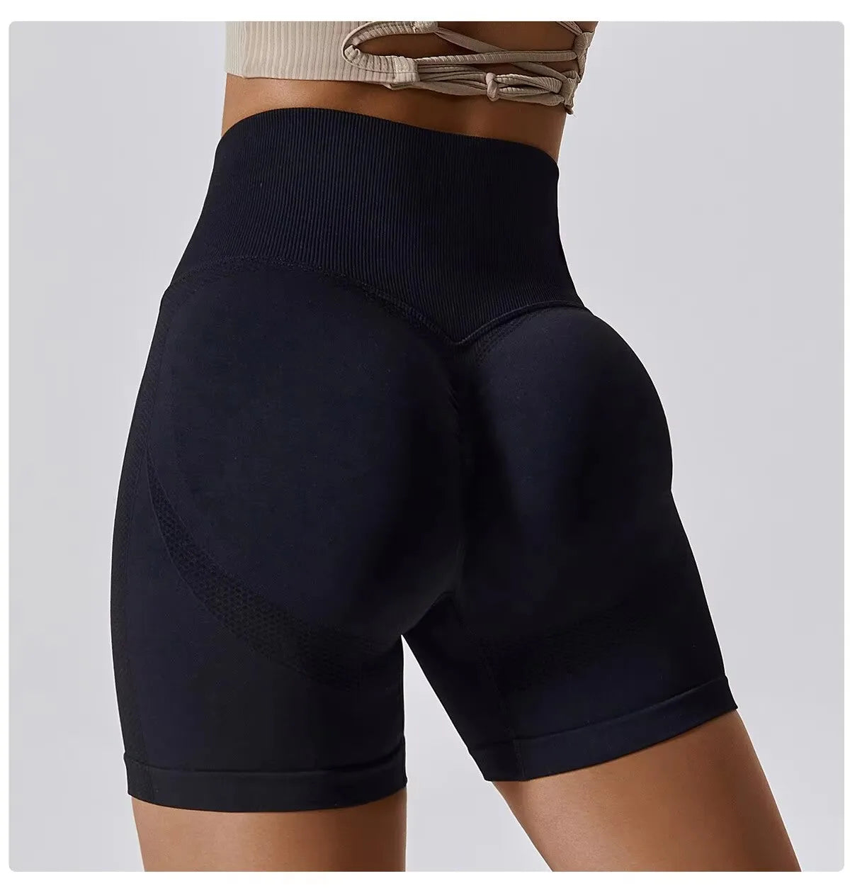 Women's Seamless High-Waist Scrunch Shorts