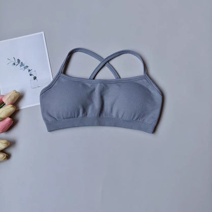Seamless Racerback Sports Bra – Breathable Yoga & Gym Top for Women