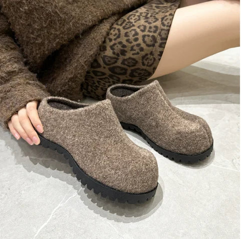 Women's Flannel Platform Slippers – Closed Toe Retro Clogs