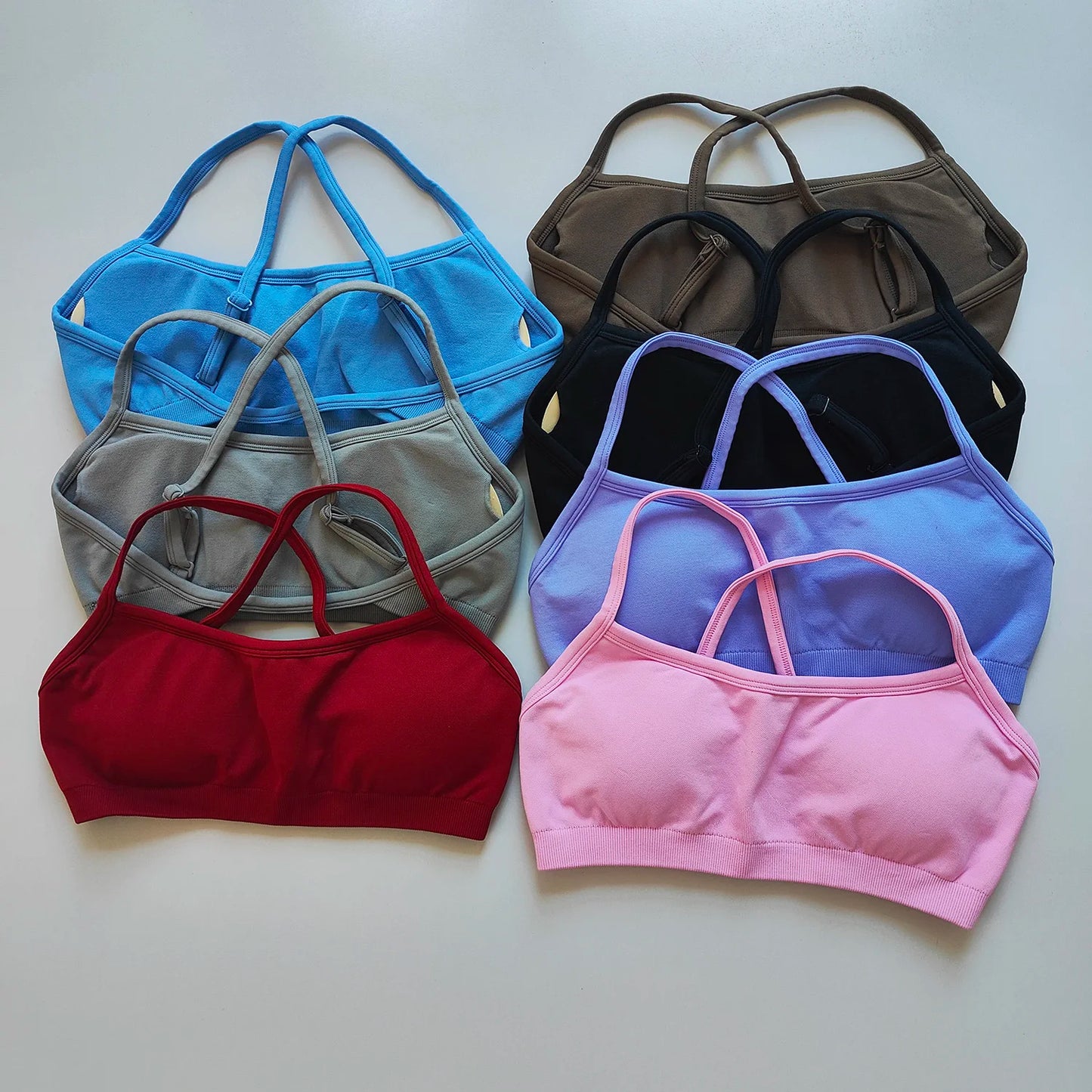 Seamless Racerback Sports Bra – Breathable Yoga & Gym Top for Women
