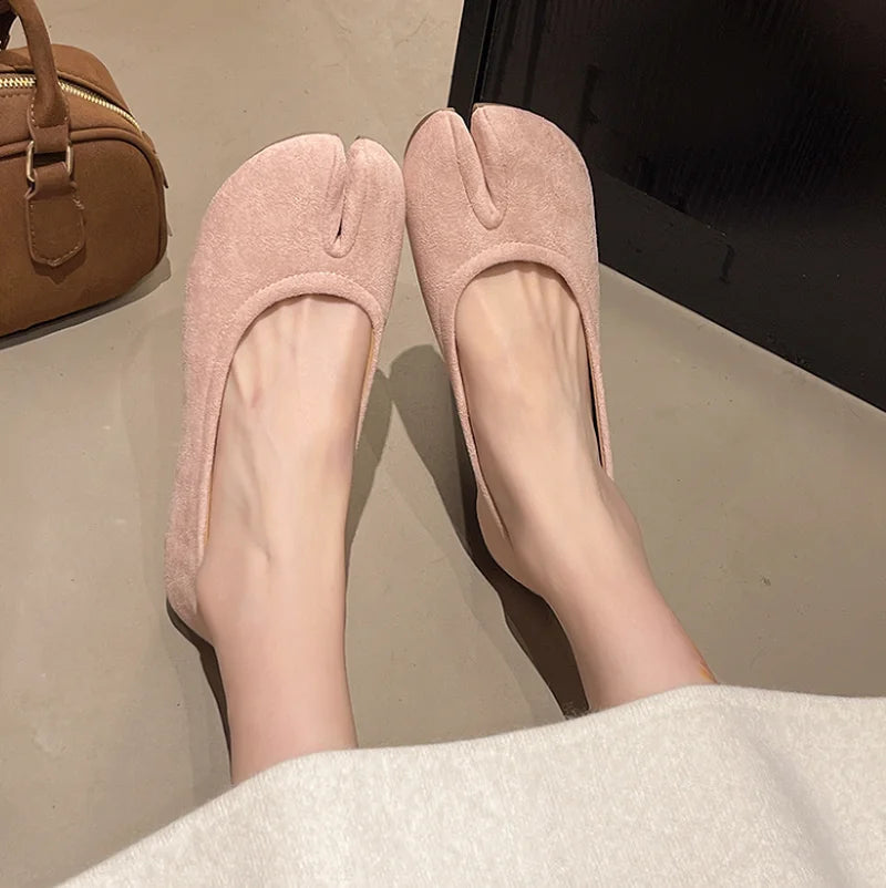 Split Toe Tabi Flat Loafers for Women – Soft Leather Mary Jane Flats