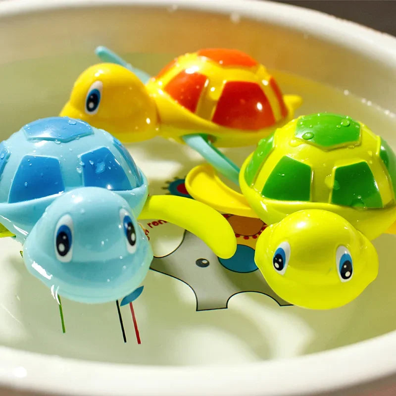 Wind-Up Baby Bath Toy Cute Cartoon Swimming Fish