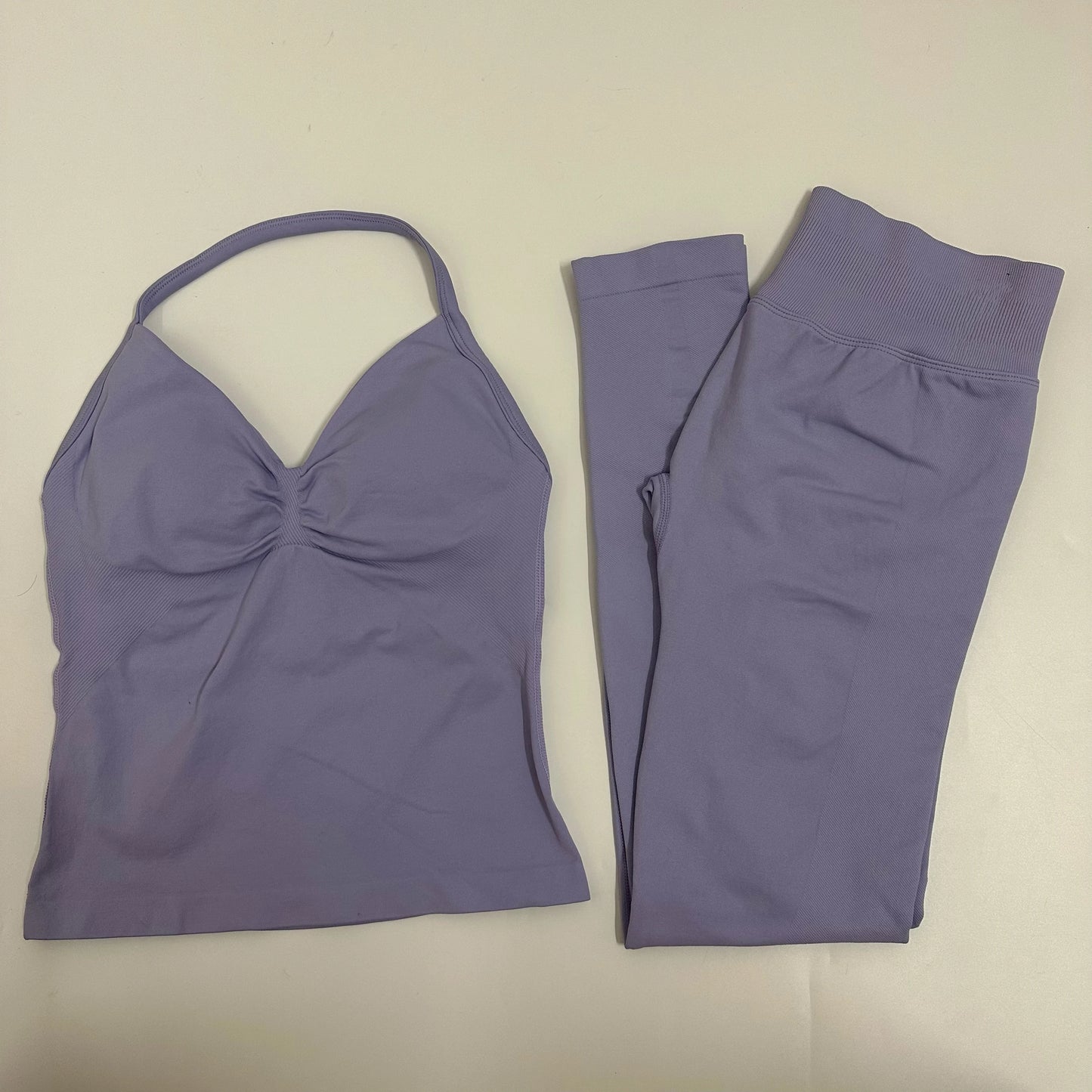 Women's 2-Piece Yoga Set – Backless Tank Top & Scrunch Leggings