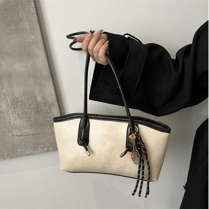 Large Capacity Tote Bag – Retro Leather Shoulder Handbag with Charm Pendant