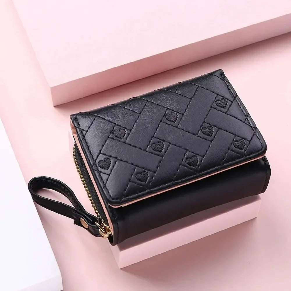 Embroidered Heart Wallet – Women's Short Zip Card Holder