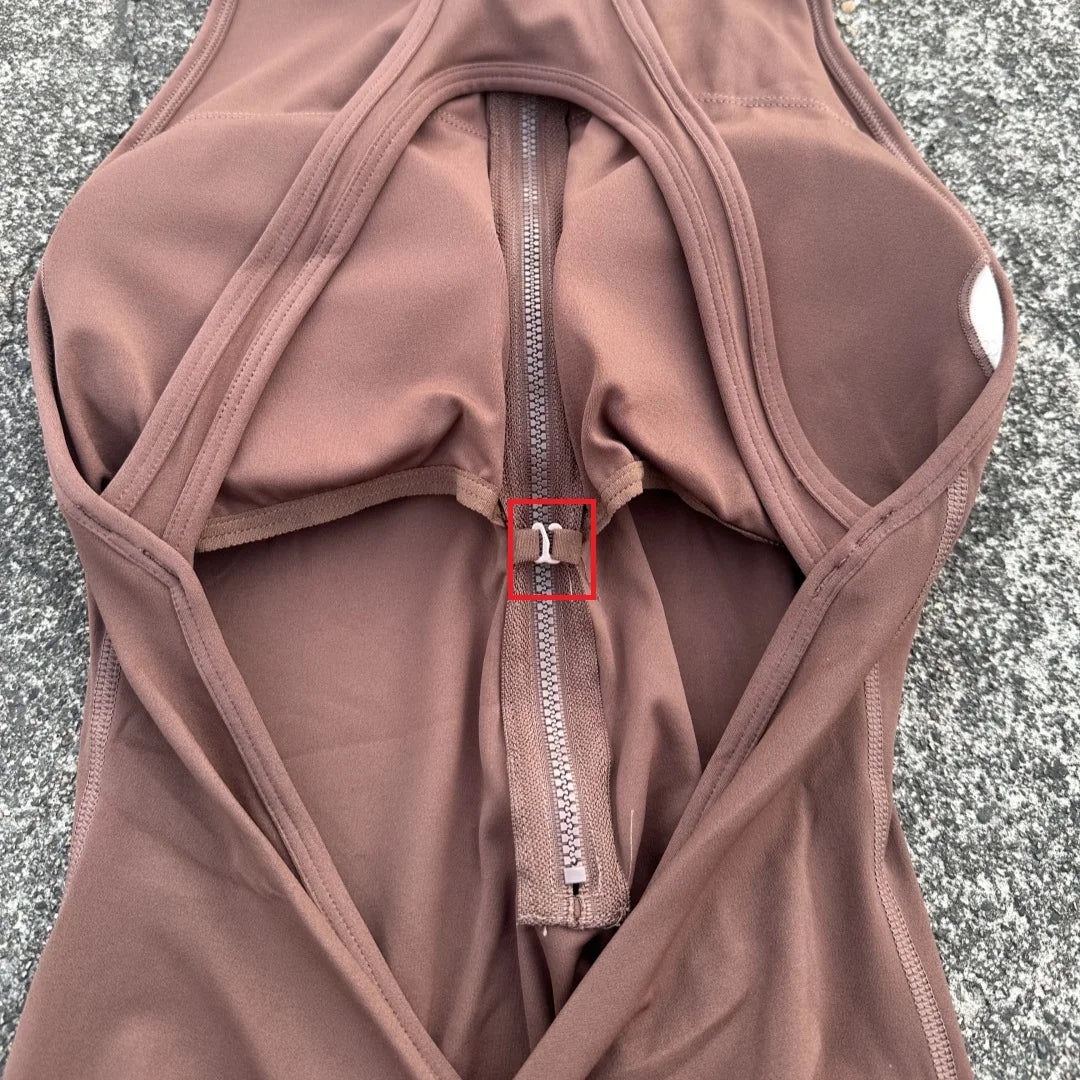 Women's Yoga Jumpsuit Shorts – Scrunch Back, Zipper, Gym Sportswear