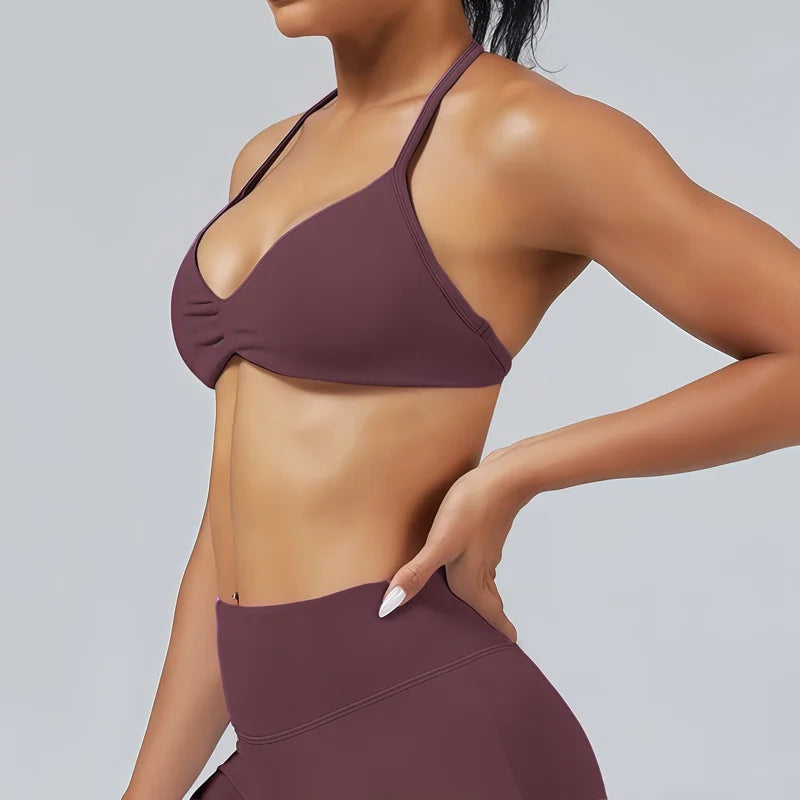 Seamless Halter Sports Bra – Women's Push-Up Gym Bra