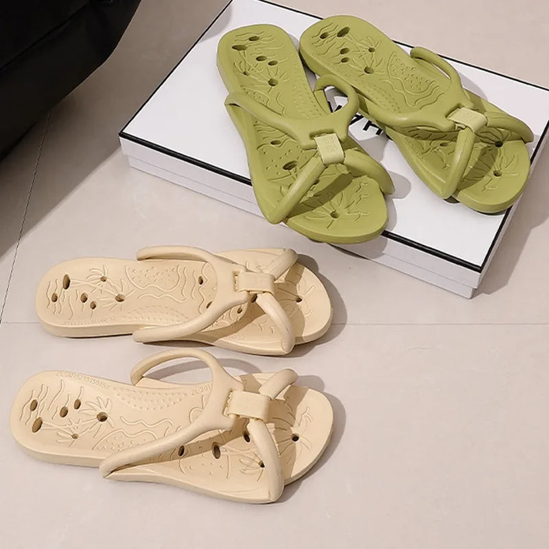 Foldable Travel Slippers – Ultra-Soft EVA Quick-Dry Flip Flops with Drainage Holes