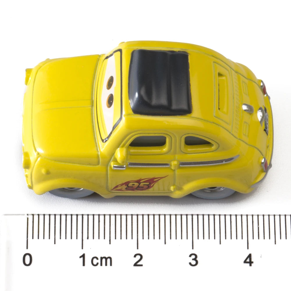 Disney Pixar Cars Diecast 1:55 Scale Metal Toy Car – Lightning McQueen & Friends